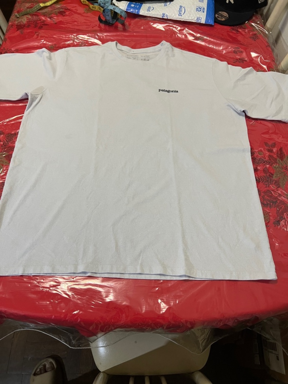 Patagonia T-Shirt in White Rare Vintage Logo Size 2XL Made in Mexico